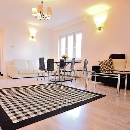 아파트 Victus Apartamenty, La Figure
