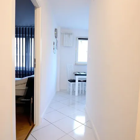 Victus Apartamenty, La Figure 아파트 소포트