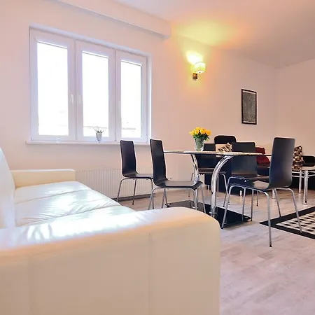 Διαμέρισμα Victus Apartamenty, La Figure Σόποτ